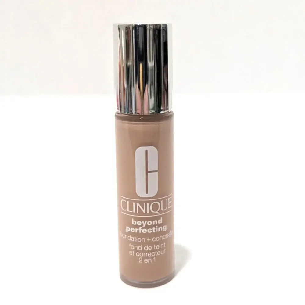 Clinique Beyond Perfecting Foundation + Concealer 06 Ivory READ .17 fl oz